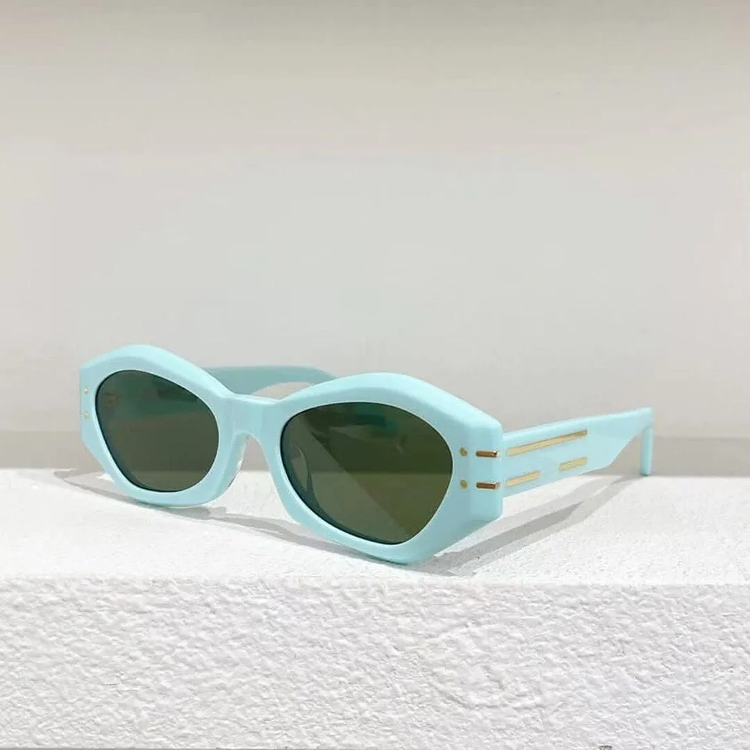 Women's Summer Sunglasses For Men and Women Signature B1U style Anti-Ultraviolet Retro Plate Full Frame Eyeglasses Random Box